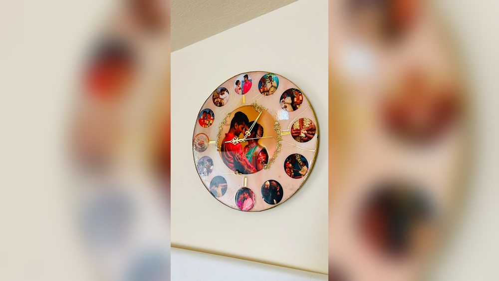 Resin Art Clock Design With Photo