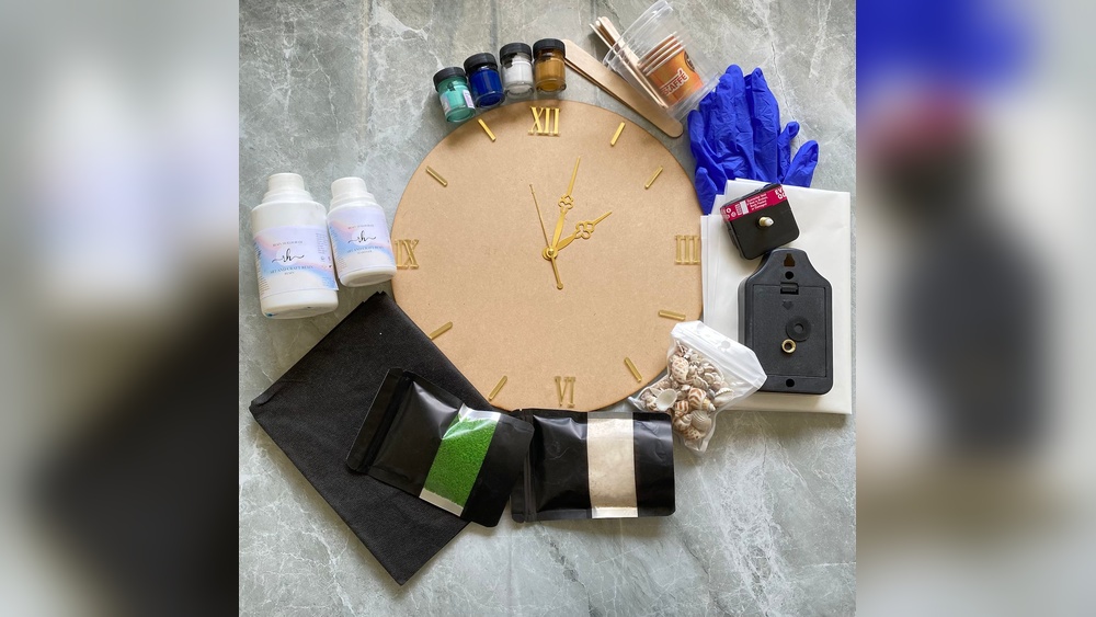 Resin Art Clock Diy