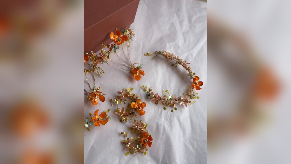 Resin Jewellery for Haldi Bride